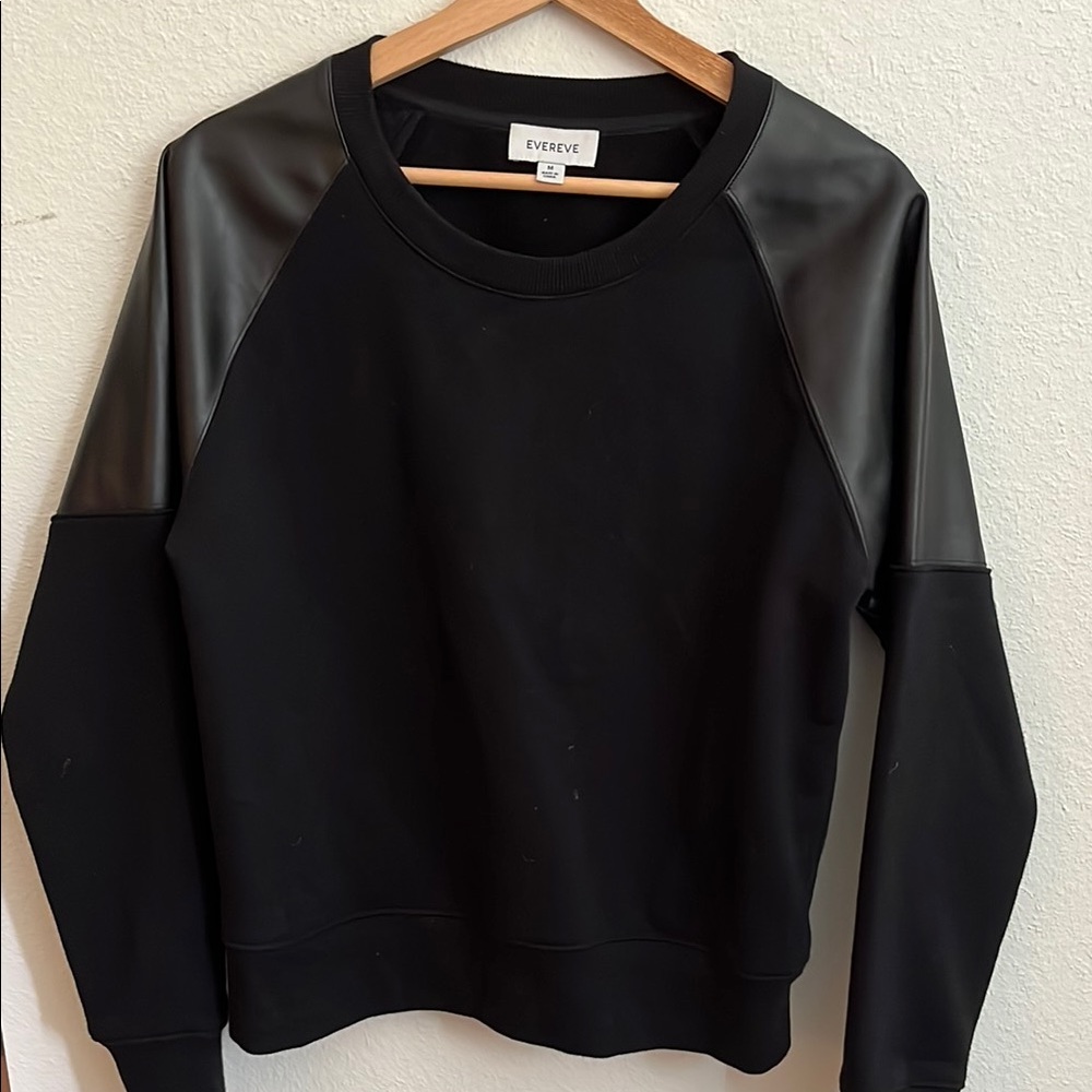 Evereve Black Women's Sweater